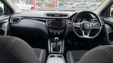 Nissan Qashqai 1.3 DiG-T 160 Acenta Premium 5dr Petrol Hatchback